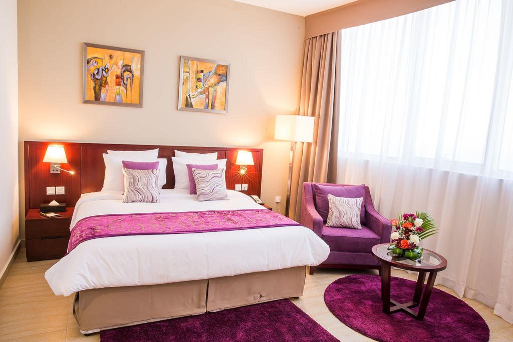 V Hotel Fujairah Bagian luar foto