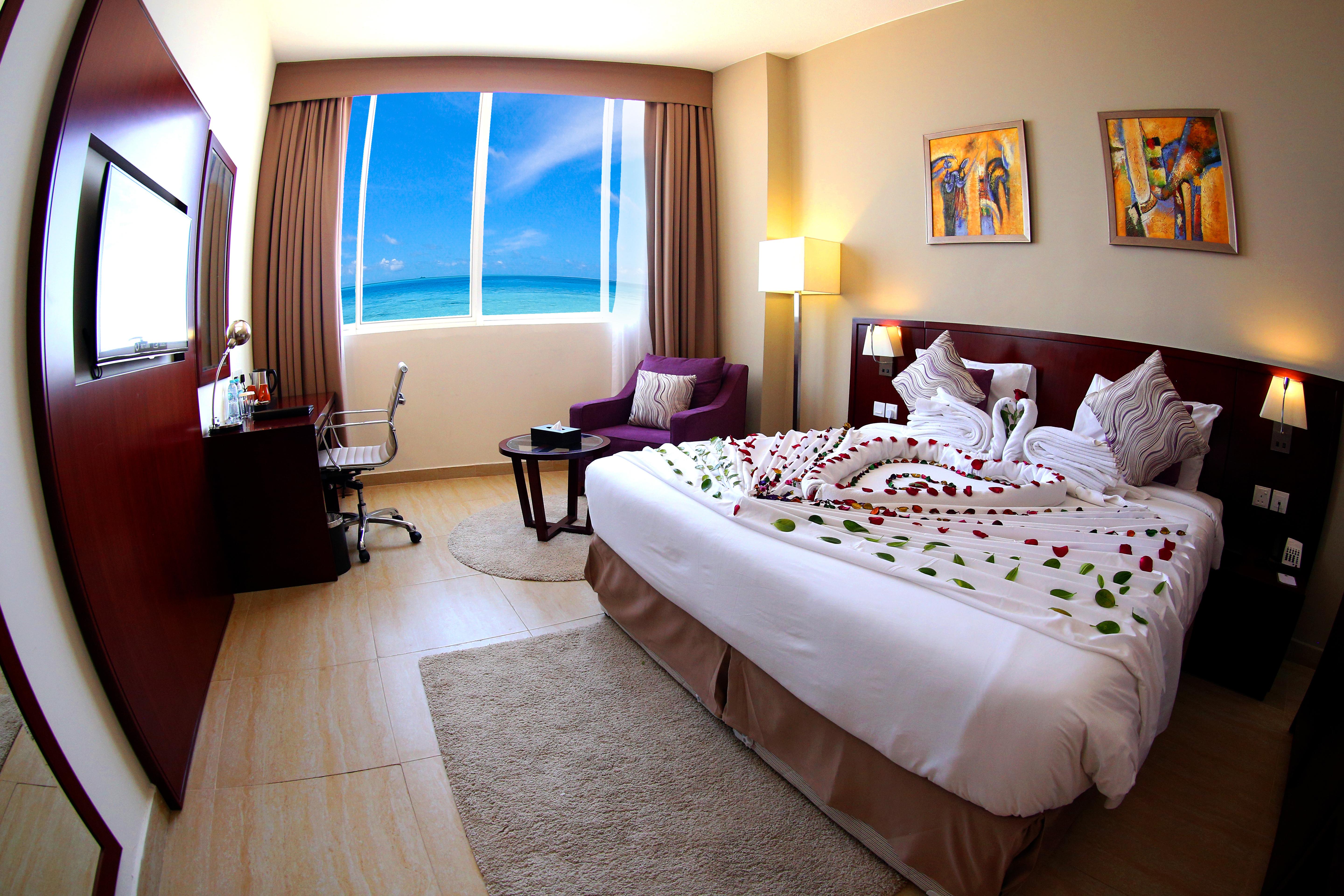 V Hotel Fujairah Bagian luar foto