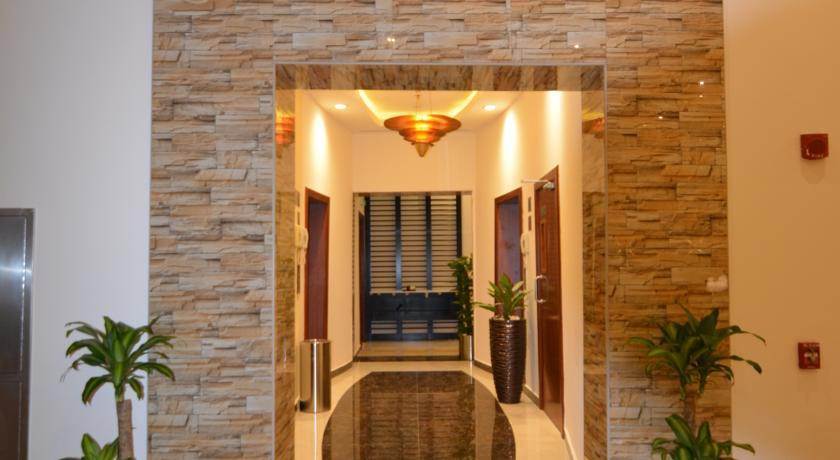 V Hotel Fujairah Bagian luar foto